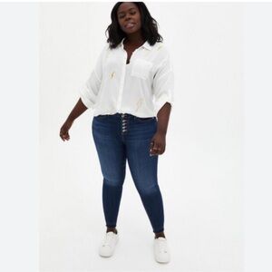 TORRID Bombshell Skinny Premium Stretch Jeans Size 16R